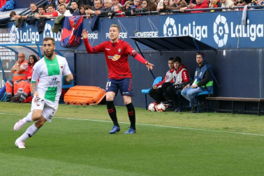 Imágenes del partido Osasuna-Extremadura disputado en El Sadar.