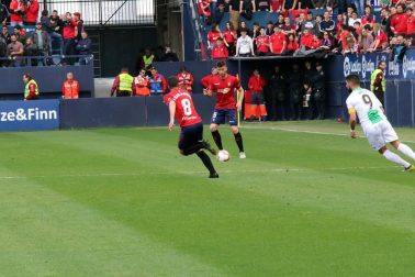 Imágenes del partido Osasuna-Extremadura disputado en El Sadar.