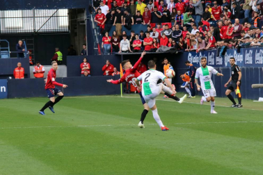 Imágenes del partido Osasuna-Extremadura disputado en El Sadar.