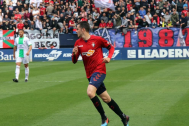 Imágenes del partido Osasuna-Extremadura disputado en El Sadar.