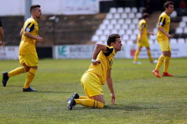 Imágenes del partido del Tudelano 1-1 Izarra