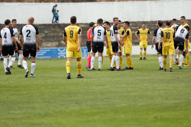 Imágenes del partido del Tudelano 1-1 Izarra