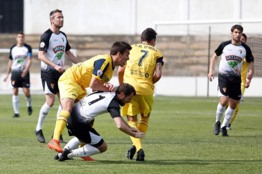 Imágenes del partido del Tudelano 1-1 Izarra