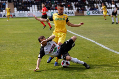 Imágenes del partido del Tudelano 1-1 Izarra