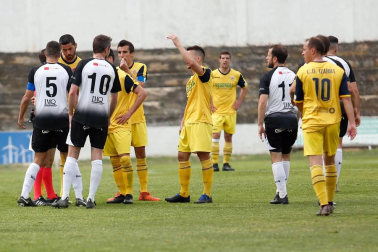 Imágenes del partido del Tudelano 1-1 Izarra