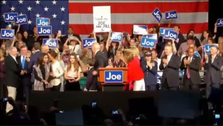 Dos mujeres acusan al exvicepresidente de EE UU Joe Biden de tocarlas de forma inapropiada