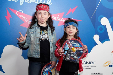 Tras las dos exitosas experiencias anteriores, Baluarte volvió a acoger un nuevo concierto de Minimusic, en este caso dedicado al rock internacional. La mañana del domingo 31 de marzo este recinto se llenó de familias que pudieron disfrutar de un repertorio en el que se alternaron artistas como Chuck Berry, Rolling Stones, Led Zeppelin, Deep Purple, AC/DC, Guns and Roses, Queen, hasta Ramones, Depeche Mode, The Doors o Red Hot Chili Peppers.