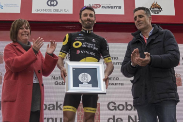 El francés Jonathan Hivert, del equipo Direct Energie, ganó el XXI Gran Premio Induráin, disputado en Navarra con un recorrido de 193 kilómetros, con salida y llegada en Estella.