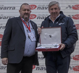 El francés Jonathan Hivert, del equipo Direct Energie, ganó el XXI Gran Premio Induráin, disputado en Navarra con un recorrido de 193 kilómetros, con salida y llegada en Estella.