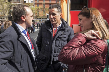 El francés Jonathan Hivert, del equipo Direct Energie, ganó el XXI Gran Premio Induráin, disputado en Navarra con un recorrido de 193 kilómetros, con salida y llegada en Estella.