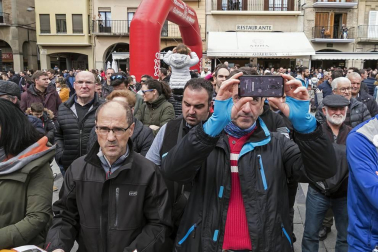 El francés Jonathan Hivert, del equipo Direct Energie, ganó el XXI Gran Premio Induráin, disputado en Navarra con un recorrido de 193 kilómetros, con salida y llegada en Estella.