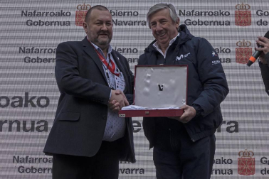El francés Jonathan Hivert, del equipo Direct Energie, ganó el XXI Gran Premio Induráin, disputado en Navarra con un recorrido de 193 kilómetros, con salida y llegada en Estella.