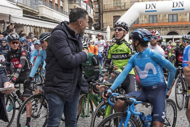 El francés Jonathan Hivert, del equipo Direct Energie, ganó el XXI Gran Premio Induráin, disputado en Navarra con un recorrido de 193 kilómetros, con salida y llegada en Estella.