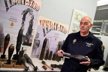 El grupo Tedax de la Policía Nacional ha desactivado más de 6.000 artefactos explosivos desde el fin de la Guerra Civil española.