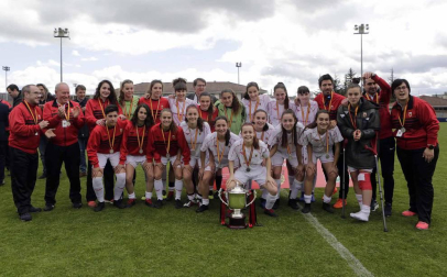 Todas las imágenes del partido de la selección sub 17 en la final del Campeonato de España Territorial de selecciones femeninas