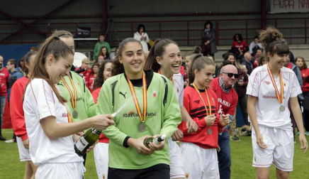 Todas las imágenes del partido de la selección sub 17 en la final del Campeonato de España Territorial de selecciones femeninas