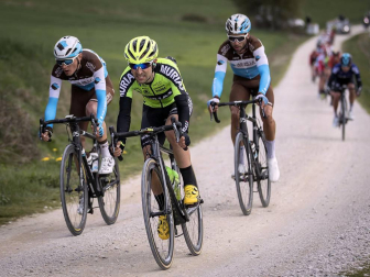 El francés Julian Alaphilippe (Deceuninck-Quick Step) cumplió los pronósticos y fue el vencedor en la segunda etapa de la Itzulia 2019, una jornada entre Zumárraga y Gorraiz de 149,5 kms.