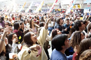 Fotos de la Carpa Universitaria de Primavera 2019 celebrada en la CD Amaya