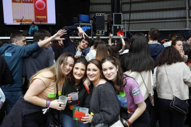 Fotos de la Carpa Universitaria de Primavera 2019 celebrada en la CD Amaya