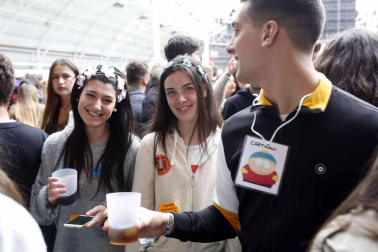 Fotos de la Carpa Universitaria de Primavera 2019 celebrada en la CD Amaya
