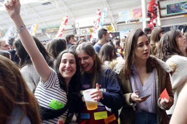 Fotos de la Carpa Universitaria de Primavera 2019 celebrada en la CD Amaya