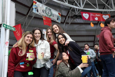 Fotos de la Carpa Universitaria de Primavera 2019 celebrada en la CD Amaya
