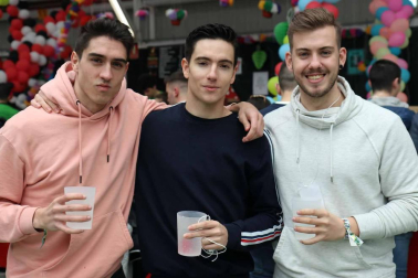 Fotos de la Carpa Universitaria de Primavera 2019 celebrada en la CD Amaya