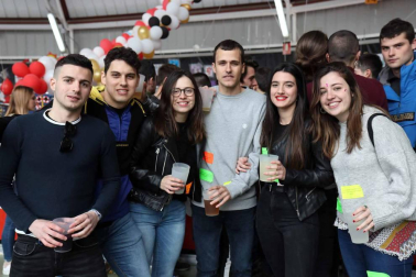Fotos de la Carpa Universitaria de Primavera 2019 celebrada en la CD Amaya