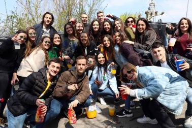 Fotos de la Carpa Universitaria de Primavera 2019 celebrada en la CD Amaya