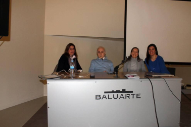 El Palacio de Congresos y Auditorio Baluarte de Pamplona acoge del 12 al 14 de abril una feria con todo tipo de actividades para la familia.