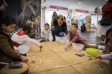 El Palacio de Congresos y Auditorio Baluarte de Pamplona acoge del 12 al 14 de abril una feria con todo tipo de actividades para la familia.
