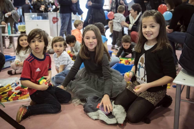 El Palacio de Congresos y Auditorio Baluarte de Pamplona acoge del 12 al 14 de abril una feria con todo tipo de actividades para la familia.