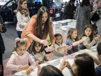 El Palacio de Congresos y Auditorio Baluarte de Pamplona acoge del 12 al 14 de abril una feria con todo tipo de actividades para la familia.