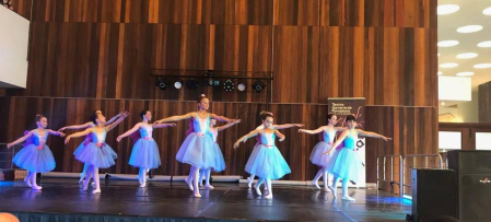 El Palacio de Congresos y Auditorio Baluarte de Pamplona acoge del 12 al 14 de abril una feria con todo tipo de actividades para la familia.