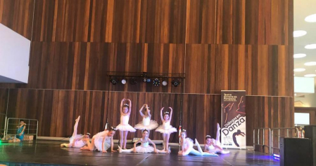 El Palacio de Congresos y Auditorio Baluarte de Pamplona acoge del 12 al 14 de abril una feria con todo tipo de actividades para la familia.