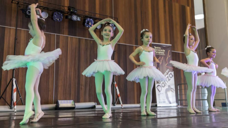 El Palacio de Congresos y Auditorio Baluarte de Pamplona acoge del 12 al 14 de abril una feria con todo tipo de actividades para la familia.