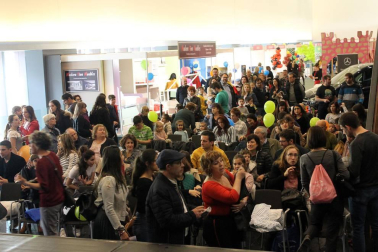 El Palacio de Congresos y Auditorio Baluarte de Pamplona acoge del 12 al 14 de abril una feria con todo tipo de actividades para la familia.