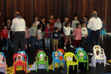 El Palacio de Congresos y Auditorio Baluarte de Pamplona acoge del 12 al 14 de abril una feria con todo tipo de actividades para la familia.