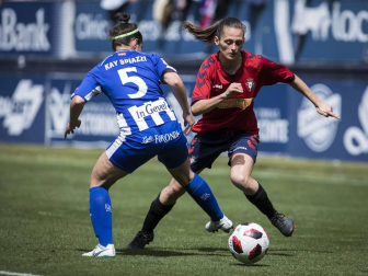 Galería de imágenes del Osasuna-Alavés disputado este domingo en El Sadar.
