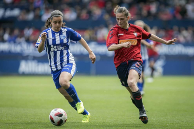 Galería de imágenes del Osasuna-Alavés disputado este domingo en El Sadar.