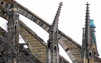 Imágenes del incendio en la catedral Notre Dame de París.