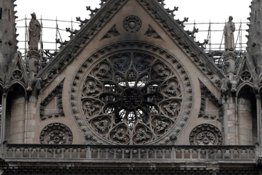 Imágenes del incendio en la catedral Notre Dame de París.