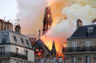 Imágenes del incendio en la catedral Notre Dame de París.