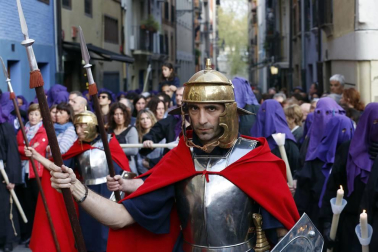 Fotos de los pasos de la procesión del Santo Entierro de Pamplona de 2019