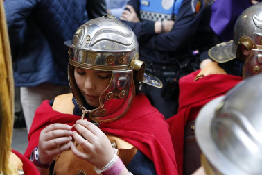 Fotos de los pasos de la procesión del Santo Entierro de Pamplona de 2019