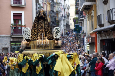 Fotos de los pasos de la procesión del Santo Entierro de Pamplona de 2019