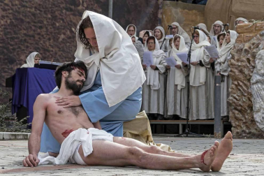 Fotos de la recreación de la Pasión viviente de Cristo en Andosilla