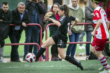 Las pupilas de Mikel Bakaikoa golearon al Revellín y certificaron su clasificación para el playoff y el título de la categoría