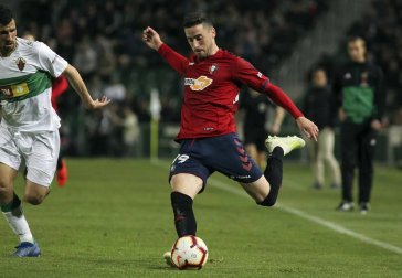 Galería de fotos de la victoria de Osasuna en Elche en la jornada 35 de la Liga 1/2/3.