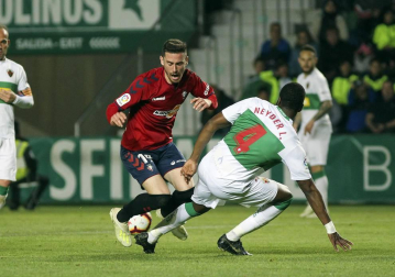 Galería de fotos de la victoria de Osasuna en Elche en la jornada 35 de la Liga 1/2/3.
